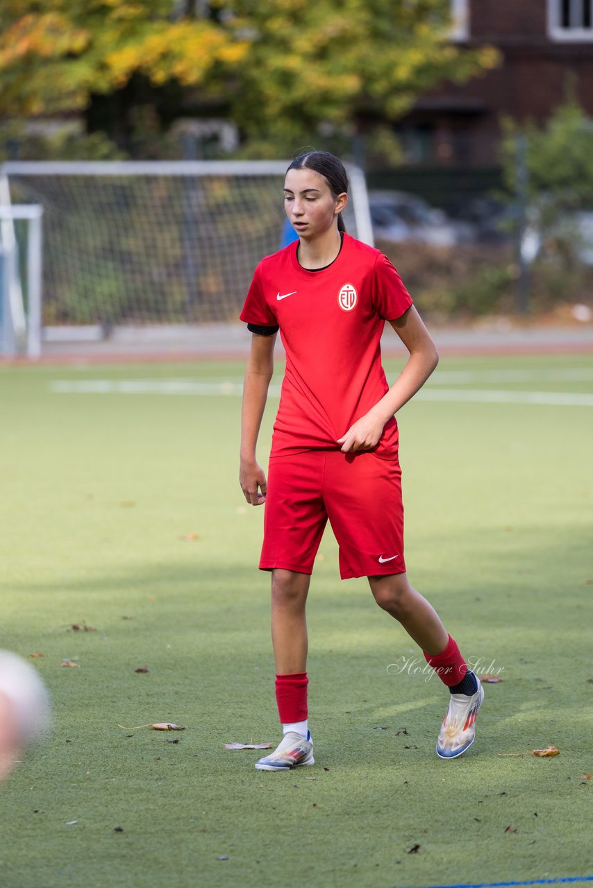 Bild 146 - wCJ Eimsbuettler TV - FC Rosengarten : Ergebnis: 2:0